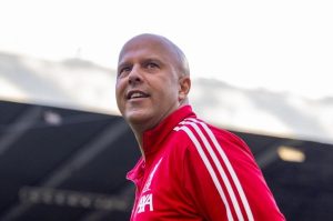 สตาร์ทสวย! ‘สล็อท’ คว้ากุนซือยอดเยี่ยมเดือนสิงหาฯ