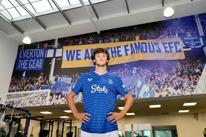 ท๊อฟฟี่เสริมปิดท้ายยืม ‘โรห์ล’ พ่วงซื้อขาด