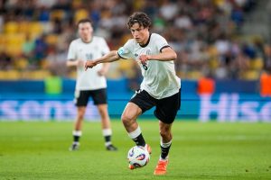 ท๊อฟฟี่สนคว้า ‘โรห์ล’ กลางไฟรบวร์กก่อนตลาดวาย