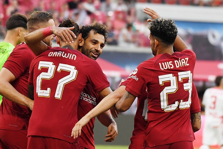 ‘บังโม’ เตือน ‘แฟนแอคเคาน์หงส์’ เคารพแข้งที่ย้ายออก