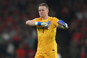 ‘พิคฟอร์ด’ ยกเครดิตเพื่อนสิงโตช่วยเก็บคลีนชีท 8 นัด