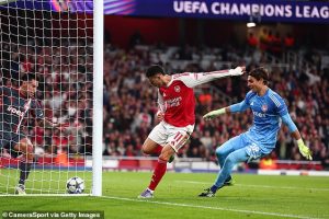 ‘มาร์ติเนลลี่’ วางเป้าช่วยปืนกวาดทุกถ้วย