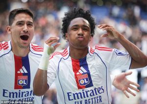 หงส์ว่าไง? เอเยนต์มั่น ‘โฟฟาน่า’ คู่ควรท็อปทีม