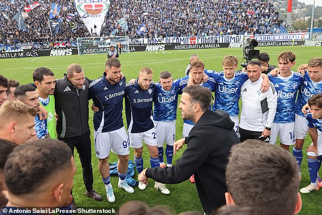 ทรงพลัง! โคโม่แชร์คลิปทีมทอล์ค ‘เชสก์’