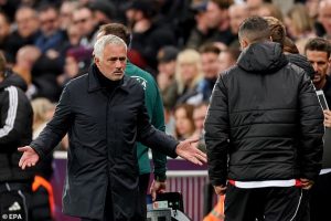 ‘น้ามู’ แอบแซว ‘เซนต์ เจมส์ พาร์ค’ เงียบไปหน่อย