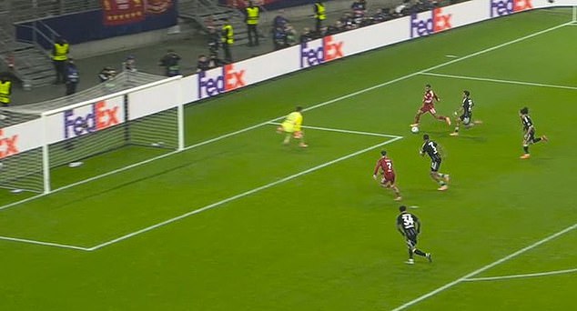 ‘เดอะค็อป’ ไม่ปลื้ม! สับ ‘บังโม’ เห็นแก่ตัว