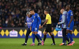 ตราไก่เฟิร์ม ‘ปธ.เป้’ กลับราชันหลังเจ็บข้อเท้า