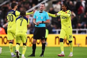 แฟร้งค์ฉุนเปาปล่อยสาลิกายิงตอน ‘สเปนซ์’ ผูกเชือกสตั๊ด