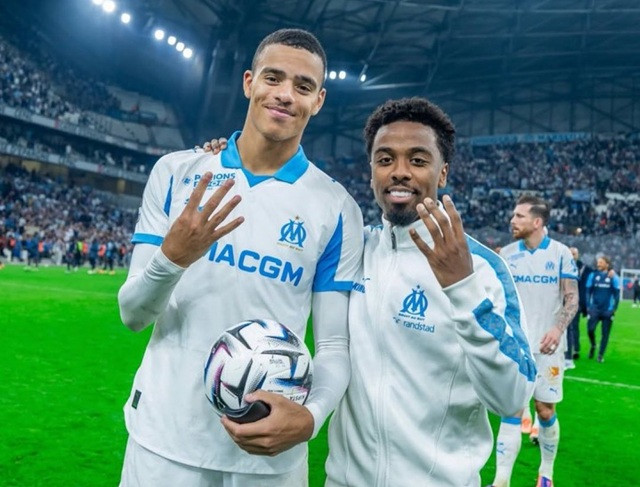 ยังพัฒนาได้อีก! เด แซร์บี้ชม ‘กรีนวู้ด’ ซัด 4 ตุง