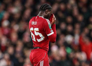 ไม่ทิ้งน้อง! สล็อทชม ‘VvD, อิบู’ รีบปลอบ ‘นัลโล่’