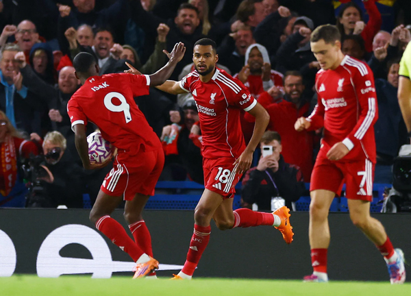 ควรมีแต้ม! ‘กัคโป’ เจ็บปวดหงส์เล่นดีกว่าไม่น่าแพ้