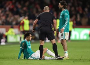 เจ็บอีกราย! สล็อทเผย ‘โจนส์’ ขอเปลี่ยนออกเอง