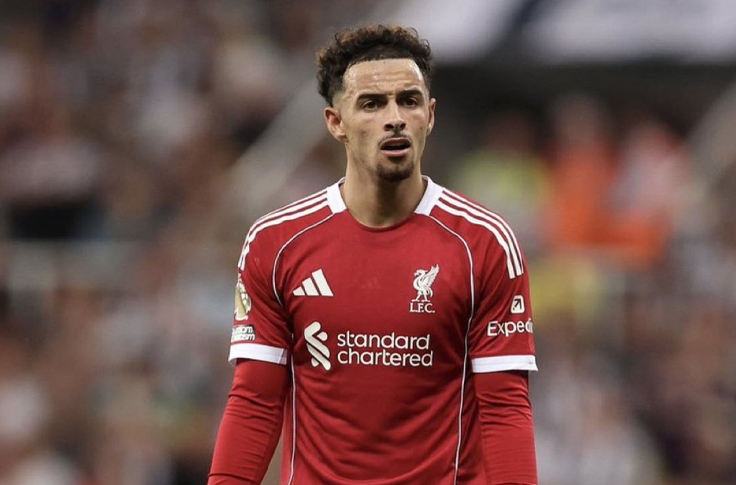 สถิติใหม่หงส์! ‘โจนส์’ ผ่านบอล 122 ครั้ง เยอะสุดเกม UCL