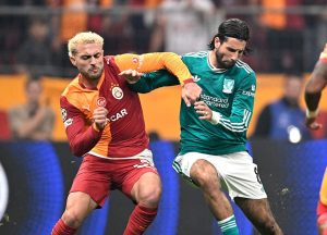 ซื้อฟริมปงทำไม?! ตำนานงงสล็อทส่ง ‘โซโบ’ ลงแบ็คขวา