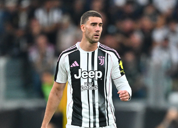 พี่เสือยังจับตา ‘วลาโฮวิช’ รอจังหวะซิวฟรีปีหน้า