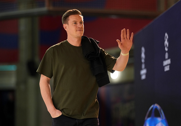 สื่อกระทิงโยงผีถก ‘สเตเก้น’  เฝ้าเสา