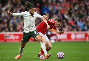 เกมกำลังสวย! ‘ออสมัน’ สับ ‘กุสโต้’ แดงโง่ๆ