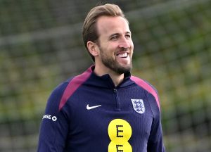 ทูเคิ่ลยัน ‘เคน’ สลัดเดี้ยงพร้อมดวลลัตเวีย