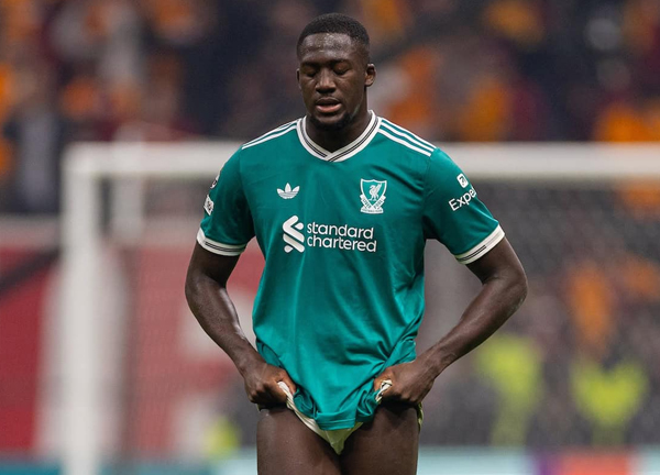 ขอค่าจ้างเพิ่ม! ออร์นสตีนเผยหงส์ยังคุยสัญญา ‘โคนาเต้’