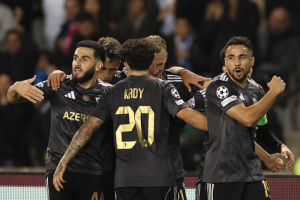 ‘คาราบัก’ ทำสถิติต่อเนื่องชนะ UCL สองนัดติด