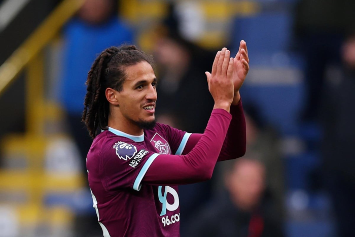 ตำรวจสอบ ‘ฮันนิบาล’ ถุยน้ำลายใส่แฟนลีดส์