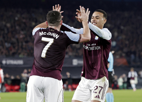 อูไนยันวิลล่าใกล้ต่อสัญญา ‘โรเจอร์ส-แม็คกินน์-แคช’