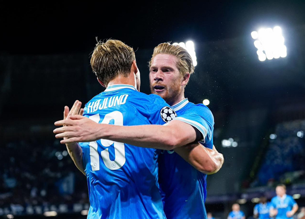 ระดับตำนาน! ‘ฮอยลุนด์’ เป็นเกียรติเล่นร่วม KDB