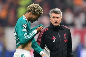 หงส์โล่ง! ‘เอกิติเก้’ แค่ตะคริวเปล่าเจ็บซีเรียส