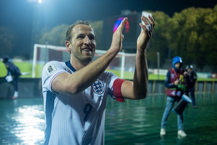 ‘เคน’ ย้ำแฮปปี้กับ ‘พี่เสือ’ แม้มีข่าวหวนซบไก่