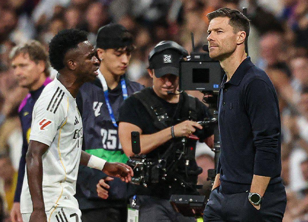 ออกไปเถอะ! ดูการี่สับ ‘วินิซิอุส’ ไม่ให้เกียรติโค้ช