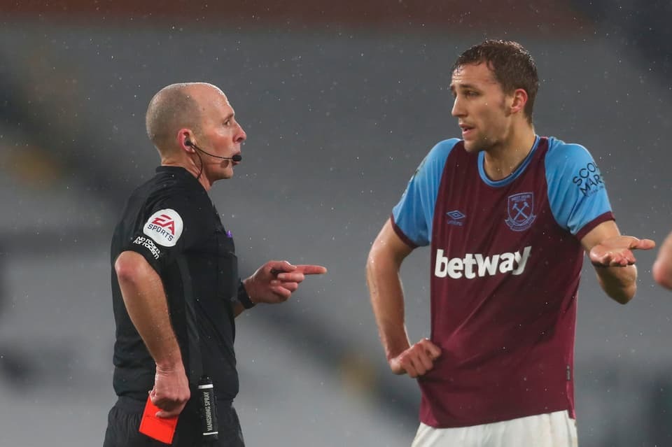 ‘ซูเช็ค’ พ้นแบนพร้อมช่วยค้อนปะทะผึ้ง…ปรีวิว พรีเมียร์ลีก