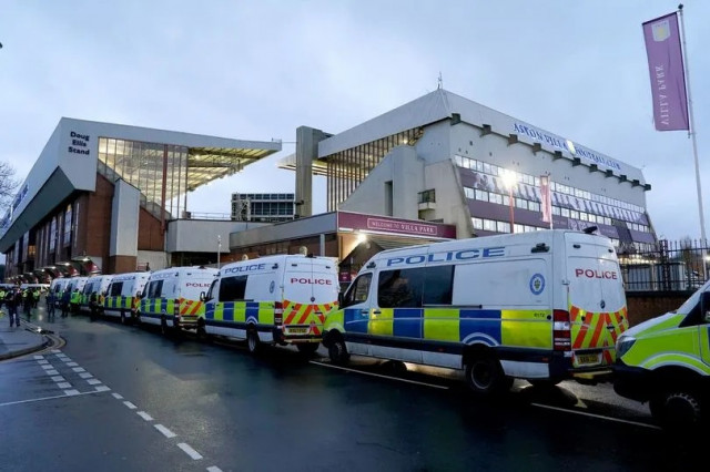 ตำรวจจัดเต็ม รปภ. ‘วิลล่า-มัคคาบี้’ แม้ไร้แฟนทีมเยือน