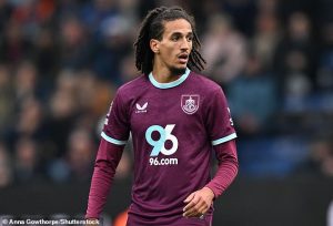 FA แจ้งข้อกล่าวหา ‘ฮันนิบาล’ ถุยใส่แฟนลีดส์