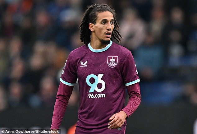 FA แจ้งข้อกล่าวหา ‘ฮันนิบาล’ ถุยใส่แฟนลีดส์