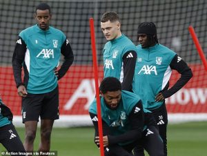 ‘ก็อด’ ชี้ ‘แผนเสริมทัพซัมเมอร์’ ตัวการทำหงส์เละ