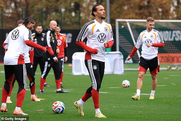 ล้มธรรมเนียม! นาเกิลส์มันน์เมินเลือก ‘ซาเน่’ กัปตันทีม