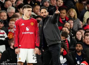 เคยเห็นดีกว่านี้! บอสเจ๋งรับ ‘อูการ์เต้’ อยู่ช่วงหัวตก