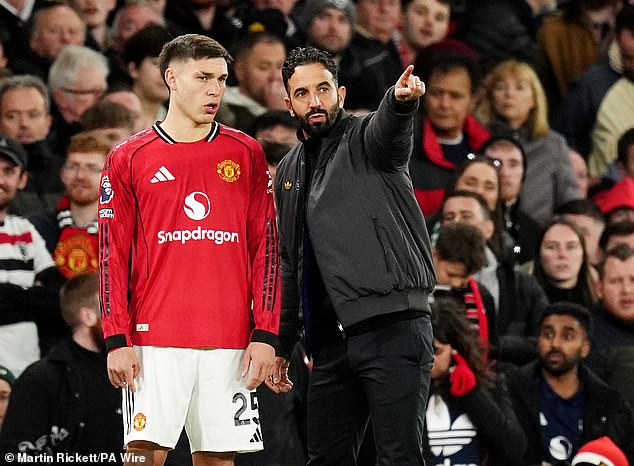 เคยเห็นดีกว่านี้! บอสเจ๋งรับ ‘อูการ์เต้’ อยู่ช่วงหัวตก