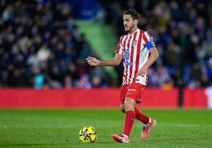 ตำนานของแท้! ‘โกเก้’ รับใช้ตราหมีครบ 700 นัด