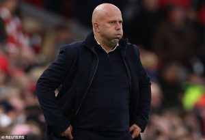 ยังเหนียว! โรมาโน่ยันหงส์ไร้แผนเด้ง ‘สล็อท’