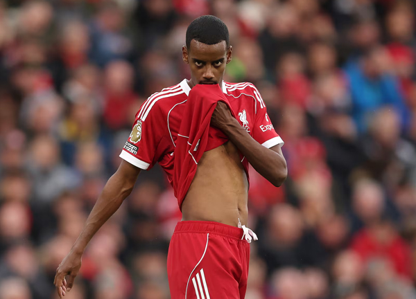 สล็อทรับจำเป็นเข็น ‘อิซัค’ ลงแม้ไม่เต็มร้อย