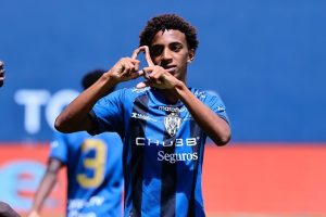 ปืนสนคว้า ‘แฝดดาวรุ่งเอกวาดอร์’ มาปั้นต่อ