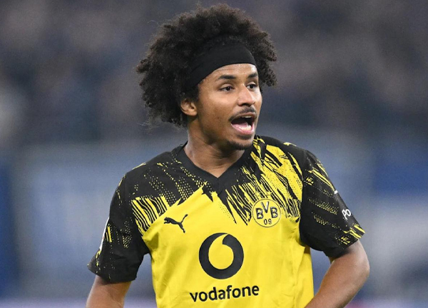 กล่องสุ่มเป็นเหตุ! ‘อเดเยมี่’ โดนปรับเงินมีอาวุธผิดกฎหมาย