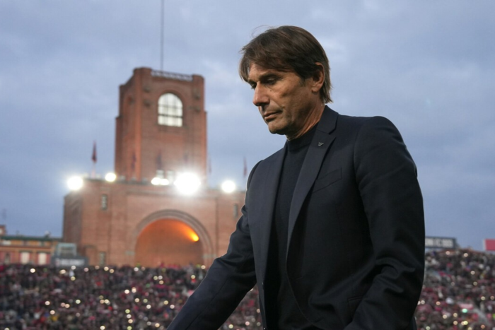 ‘คอนเต้’ สงสัย ‘แข้งนาโปลี’ มีคนไม่เชื่อฟัง