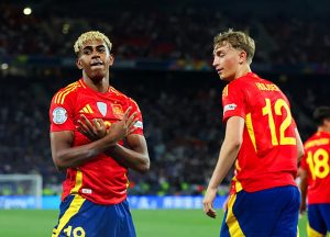 สองมาตรฐาน! ‘บาร์ซ่า’ โวยสื่อป้อง ‘ราชัน’ ปมแข้งถอนตัวทีมชาติ