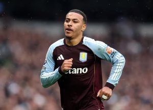 เหลือแค่ประกาศ! วิลล่าคุยฉลุยต่อสัญญา ‘โรเจอร์ส’