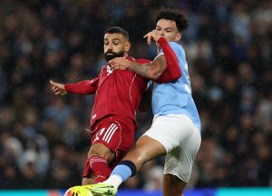 เผื่อคืนฟอร์ม! เมอร์ฟี่แนะ ‘บังโม’ ลงช่วยเกมรับ