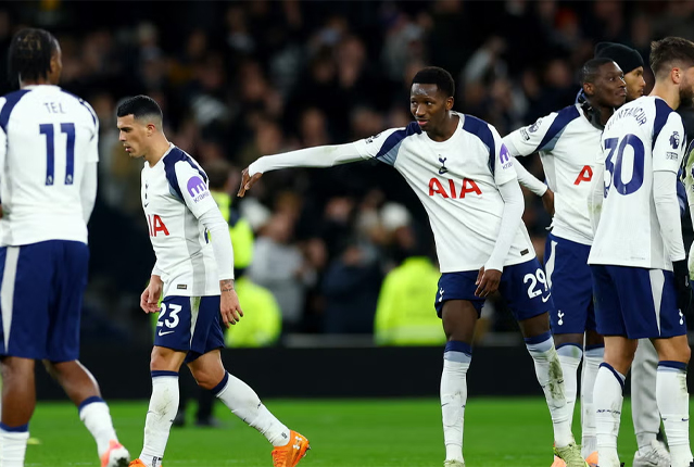 ‘ปอร์โร่’ ฉุนใส่ ‘เบิร์กวัลล์’ ไม่แฮปปี้ขอบคุณแฟนไก่