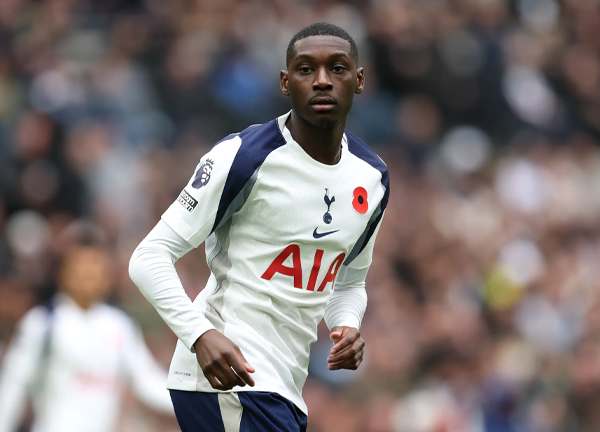 อาจใส่หน้ากาก! ไก่โล่ง ‘มูอานี่’ ไม่ต้องผ่าตัดกราม