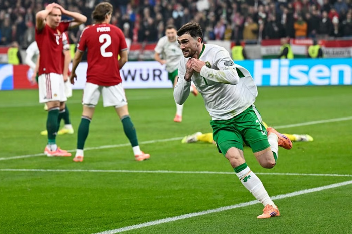 ‘แพร์รอตต์’ แฮตทริก!! ไอร์แลนด์แซงฮังการี 3-2 เข้าเพลย์ออฟ